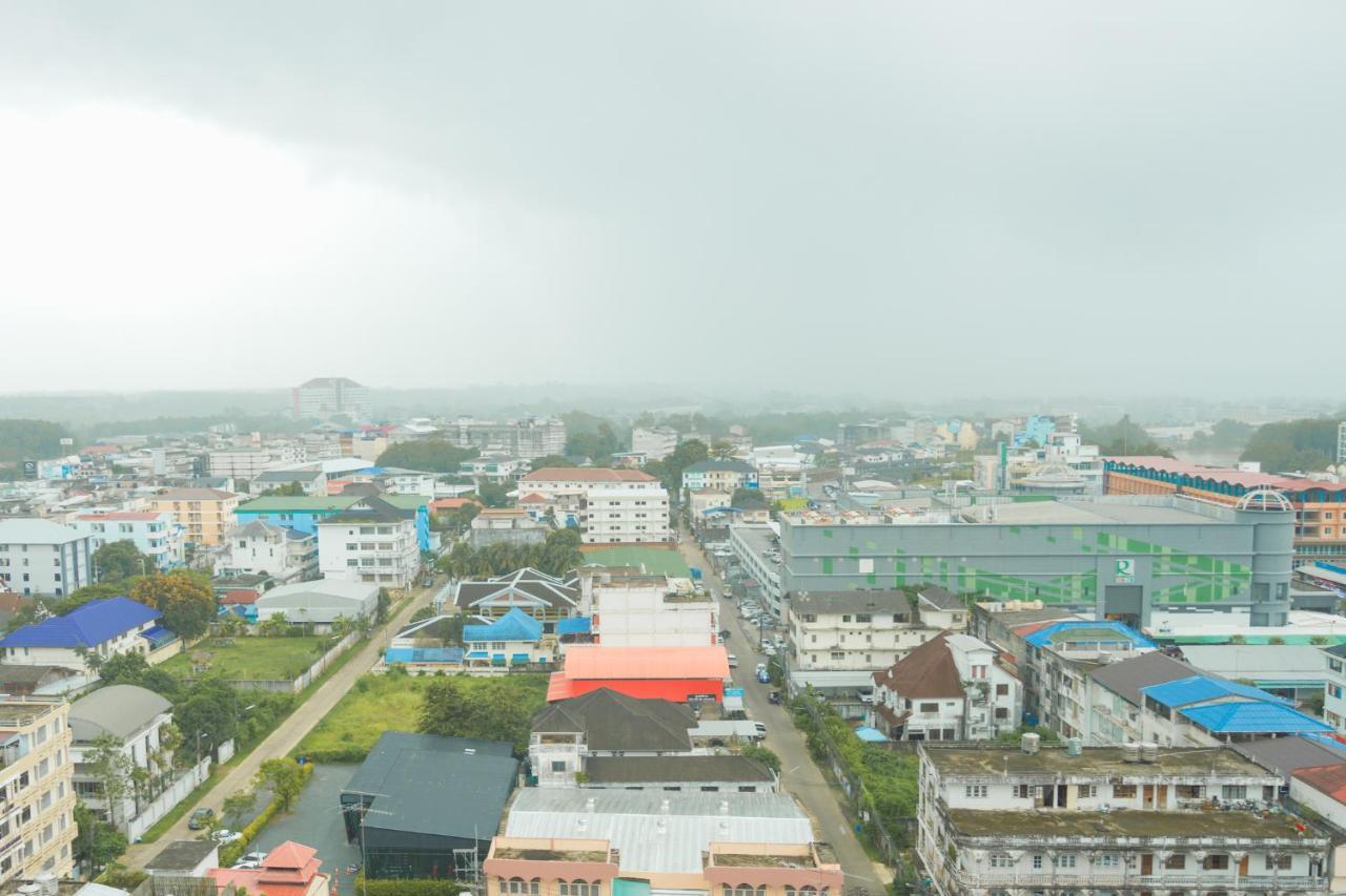 Kp Grand Hotel Chanthaburi Exterior photo